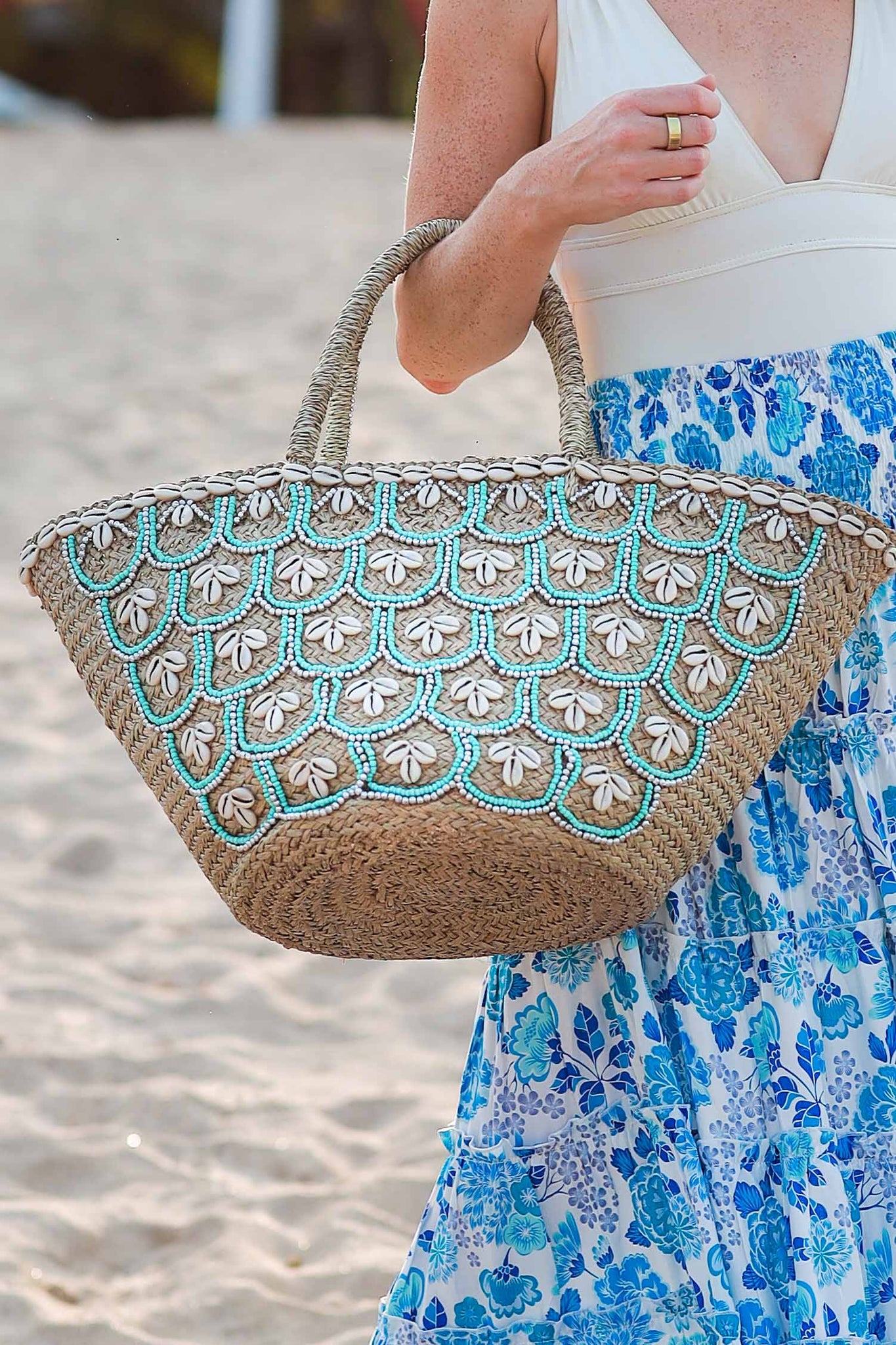 Medium Shell Tote / Turquoise