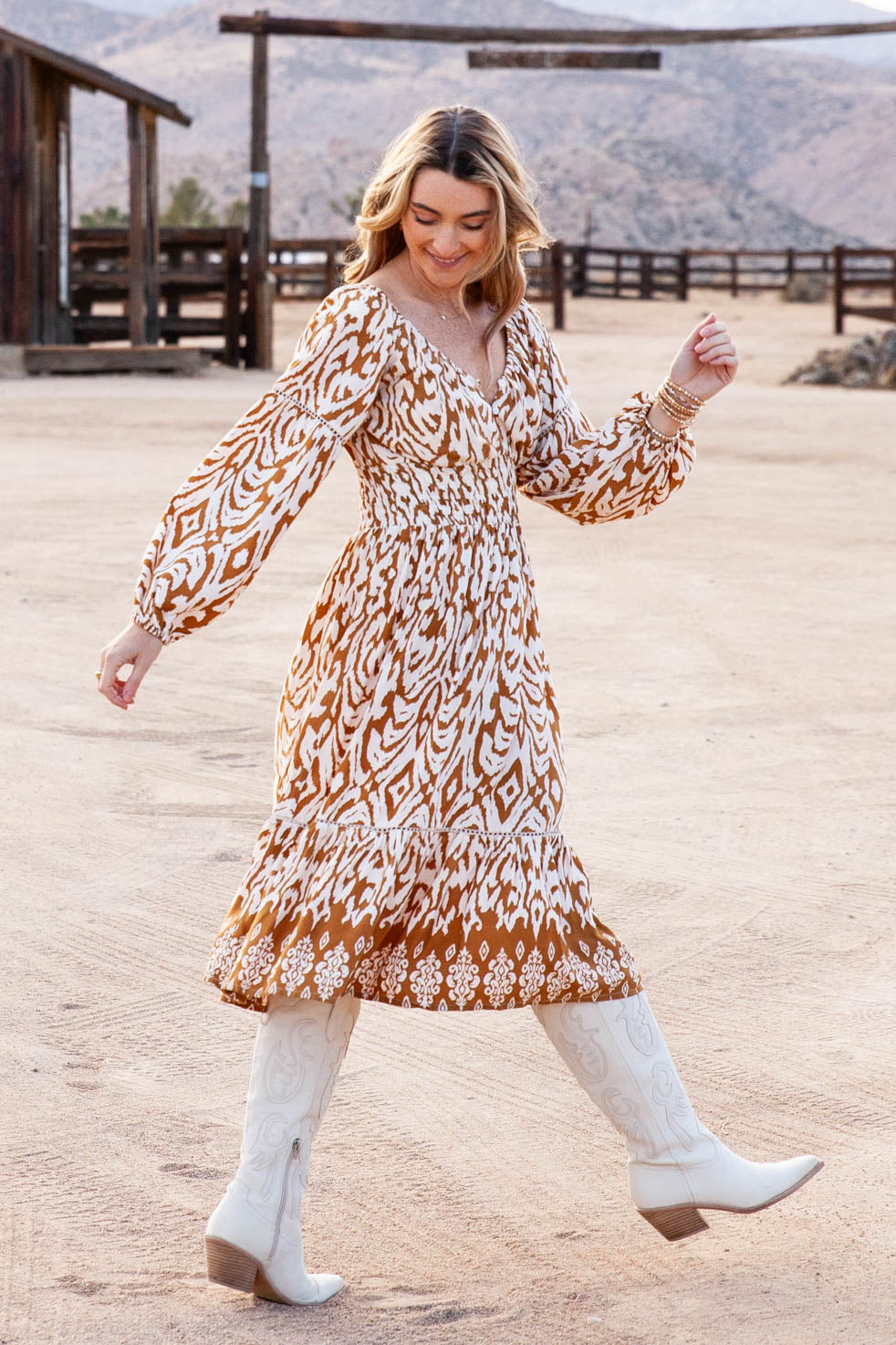 Maddi Dress / Sand Ikat
