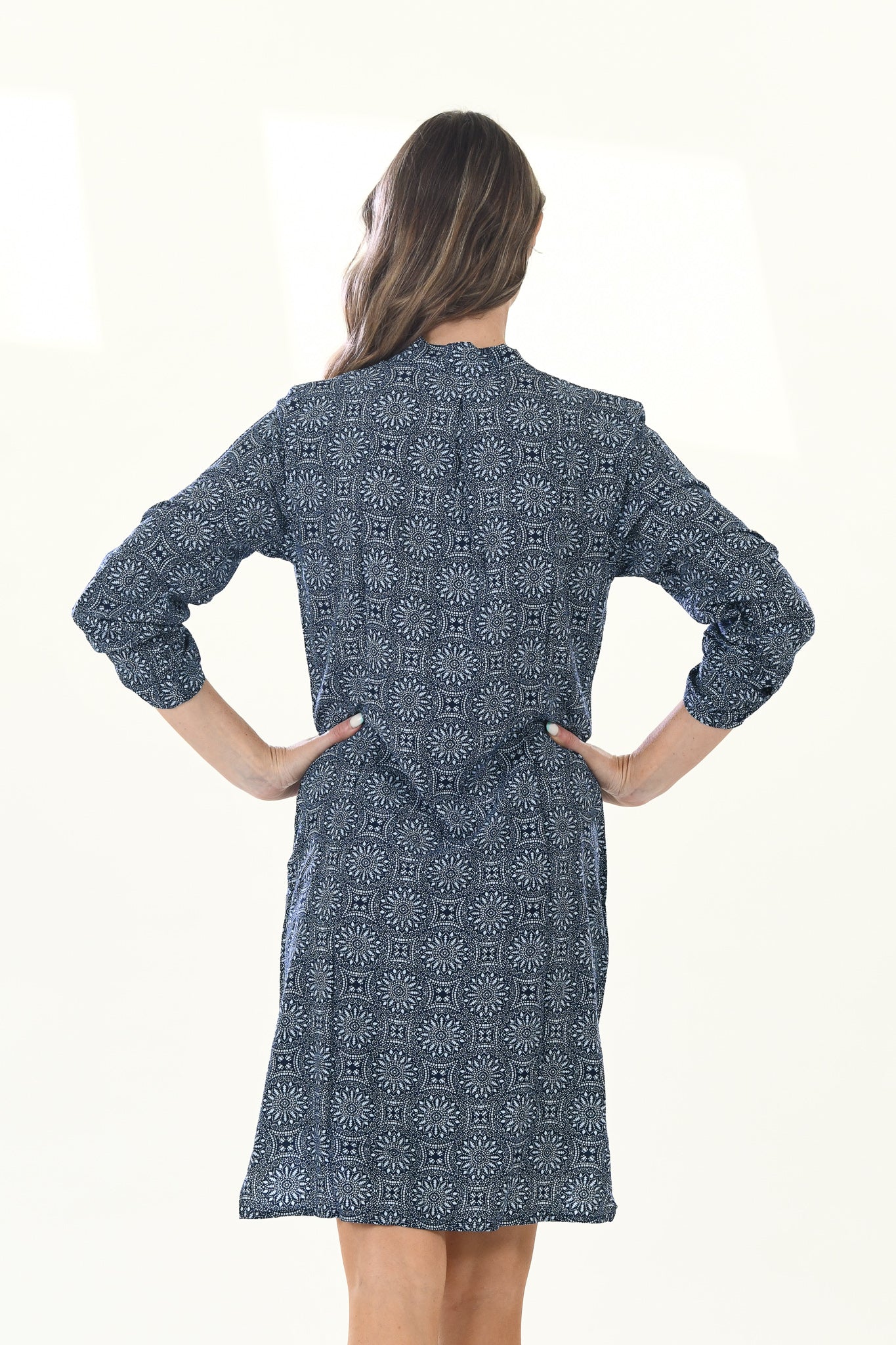 Day Tripper Dress / Indigo Medallion