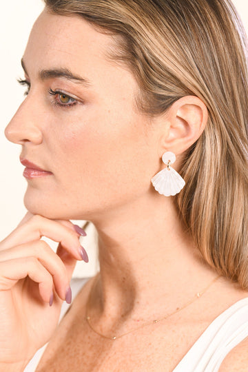 Shell Earrings / Pearl White