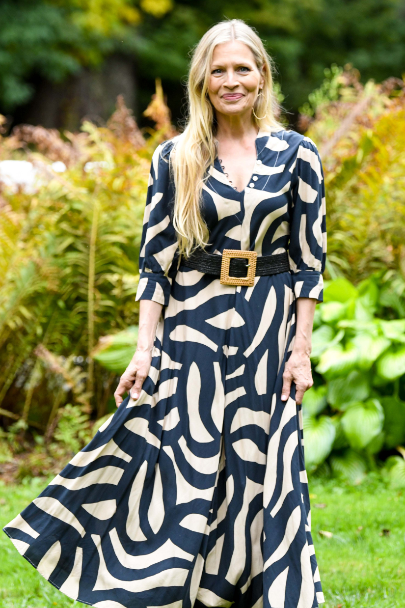 Daphne Dress / Black & Taupe Mod